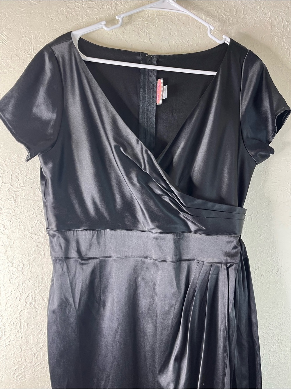 Pin Up Couture Ava Faux Wrap Sash Wiggle Dress in Satin Black - Picture 5 of 15